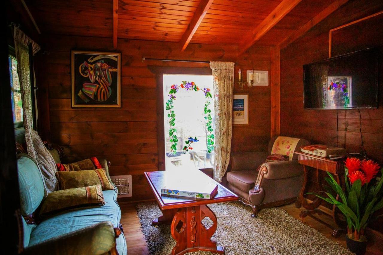 Family Cabin Menaẖemya المظهر الخارجي الصورة