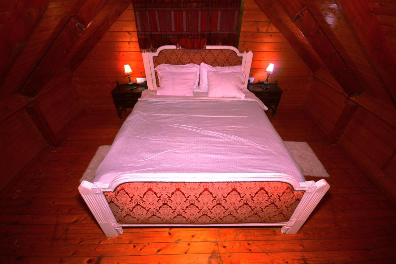 Family Cabin Menaẖemya المظهر الخارجي الصورة