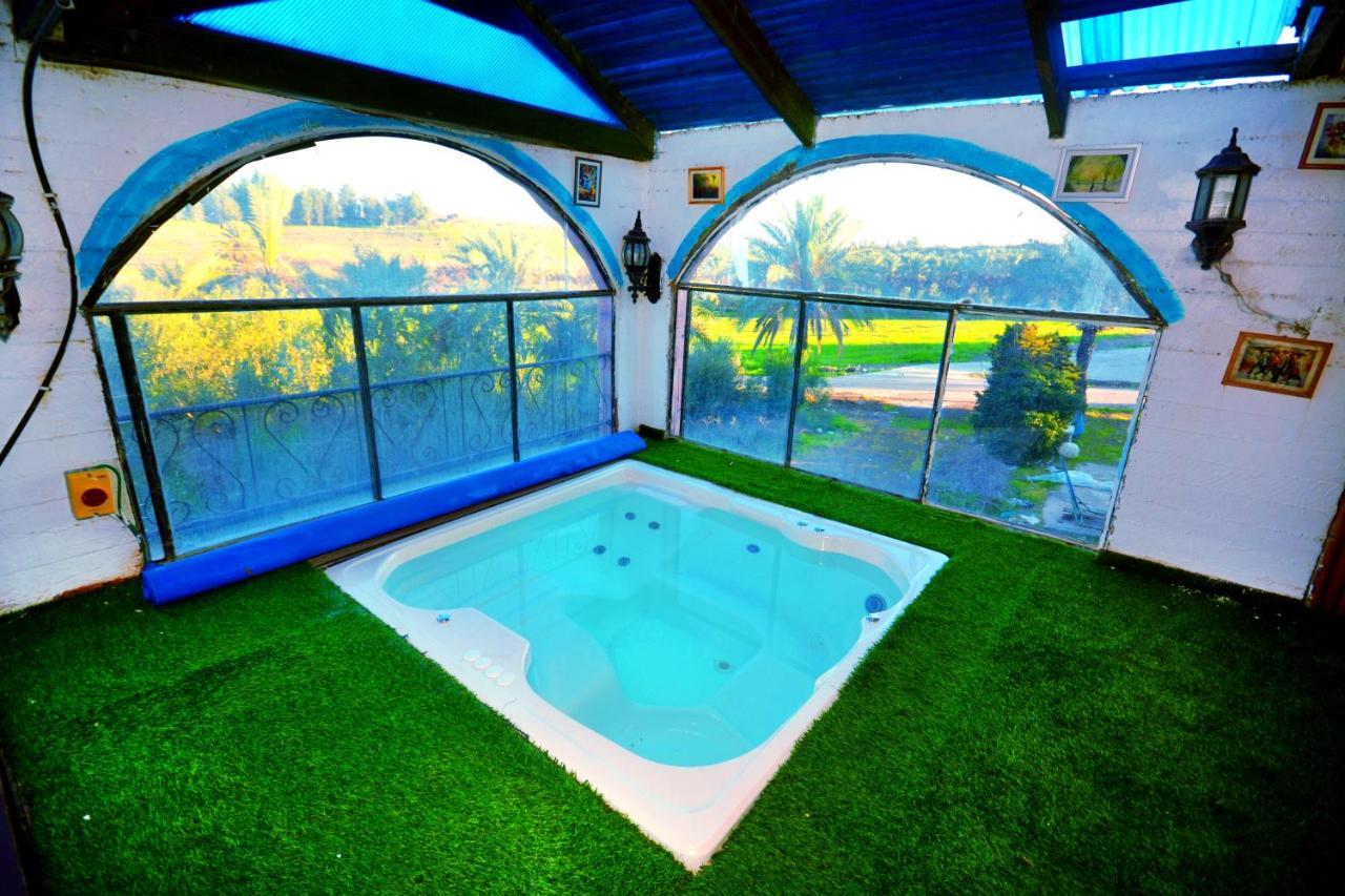 Family Cabin Menaẖemya المظهر الخارجي الصورة